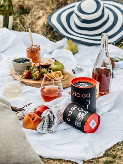 pic nic with Riedel O to Go glasses